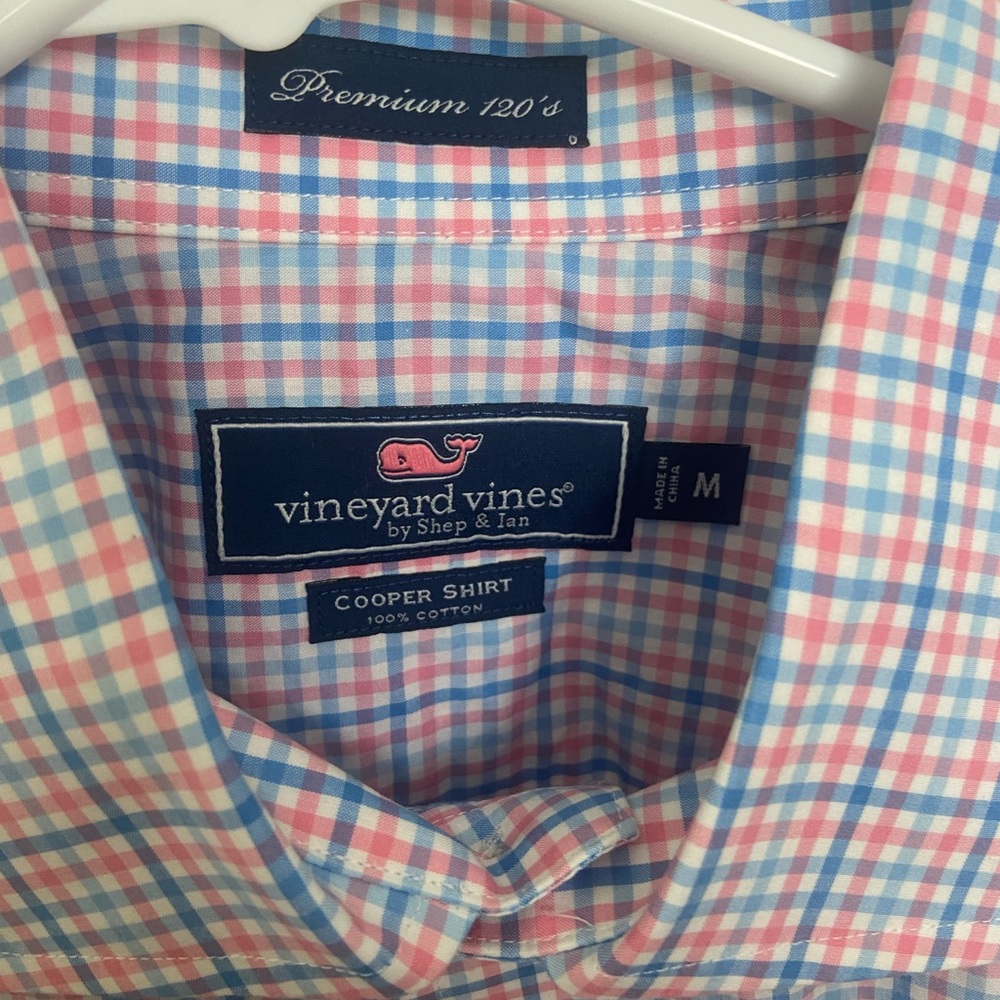 Vineyard Vines Button Down - image 3